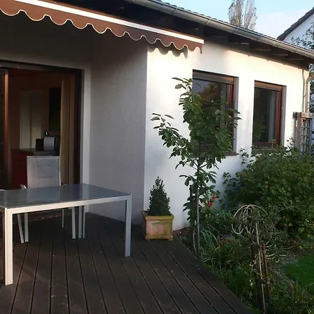 Kleine Haushaelfte Zum Wohlfuehlen Appartement Braunschweig