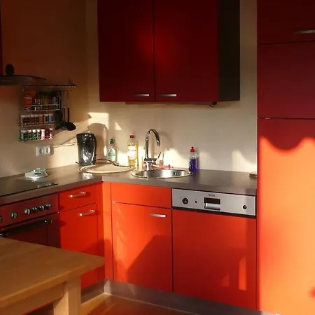 Kleine Haushaelfte Zum Wohlfuehlen