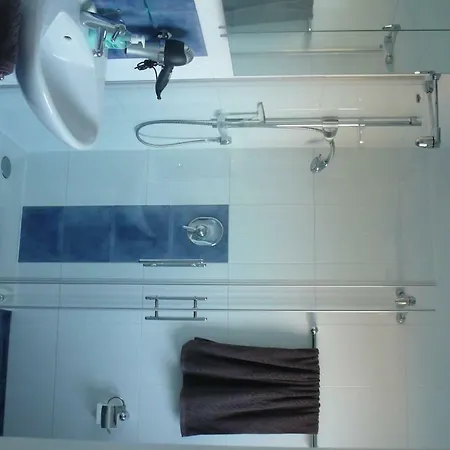 Kleine Haushaelfte Zum Wohlfuehlen Lejlighed *